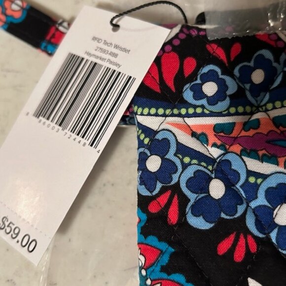 2 new VERA BRADLEY Wallets with straps - Picture 3 of 5